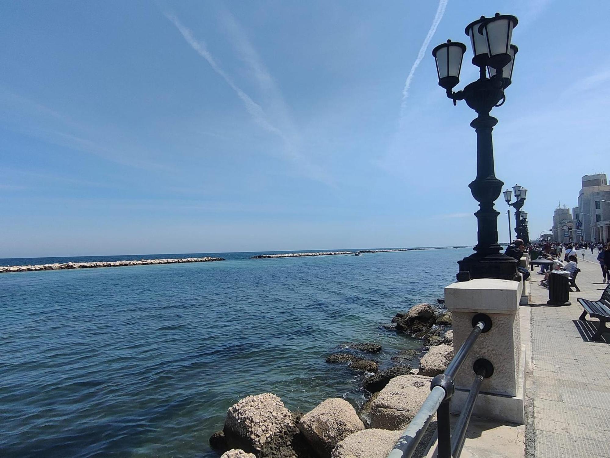 Casa Vacanze Volare Mare Fuori บารี ภายนอก รูปภาพ